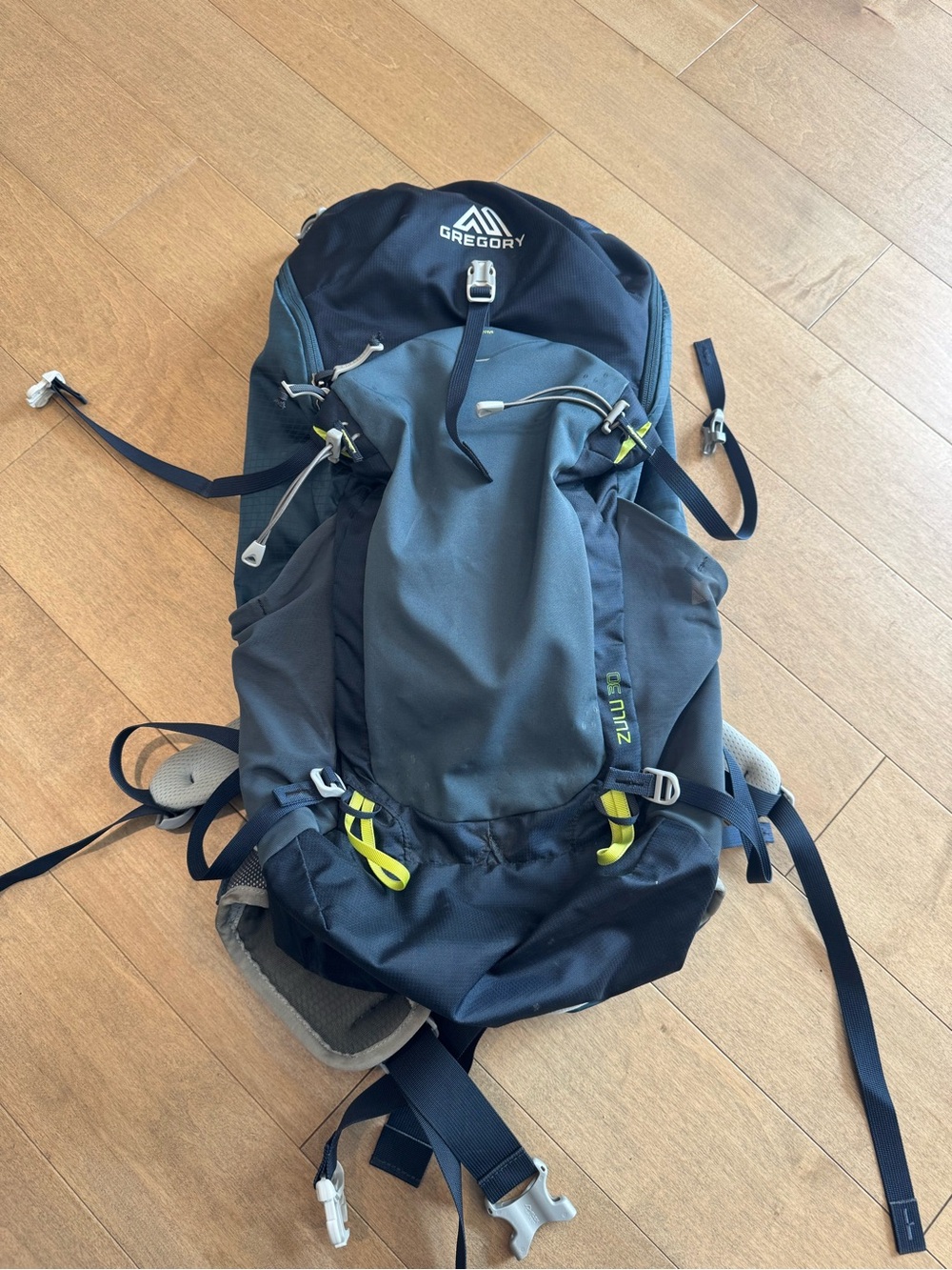 Gregory Zulu 30L hiking backpack